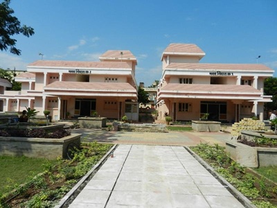 Shri gajanan maharaj sansthan bhakti niwas for pilgrims