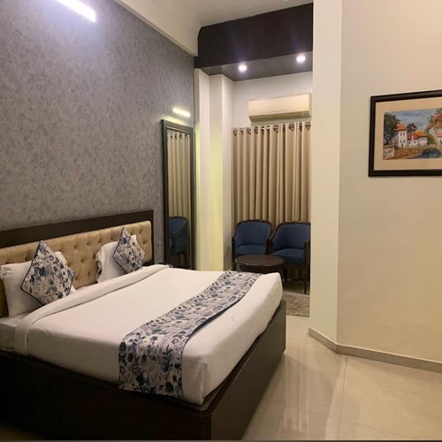Shri Gajanan Maharaj Sansthan Trimbakeshwar 2 Bed Non AC Room